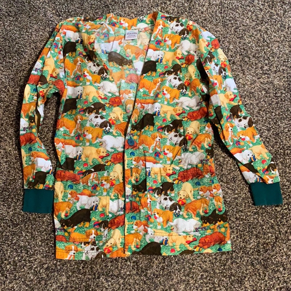 Women’s long leave button up scrub top
